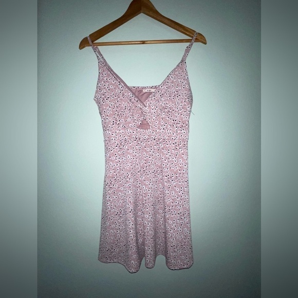 NWT Francesca’s Collection Mini Fit & Flare Dress Size Medium - Picture 1 of 6